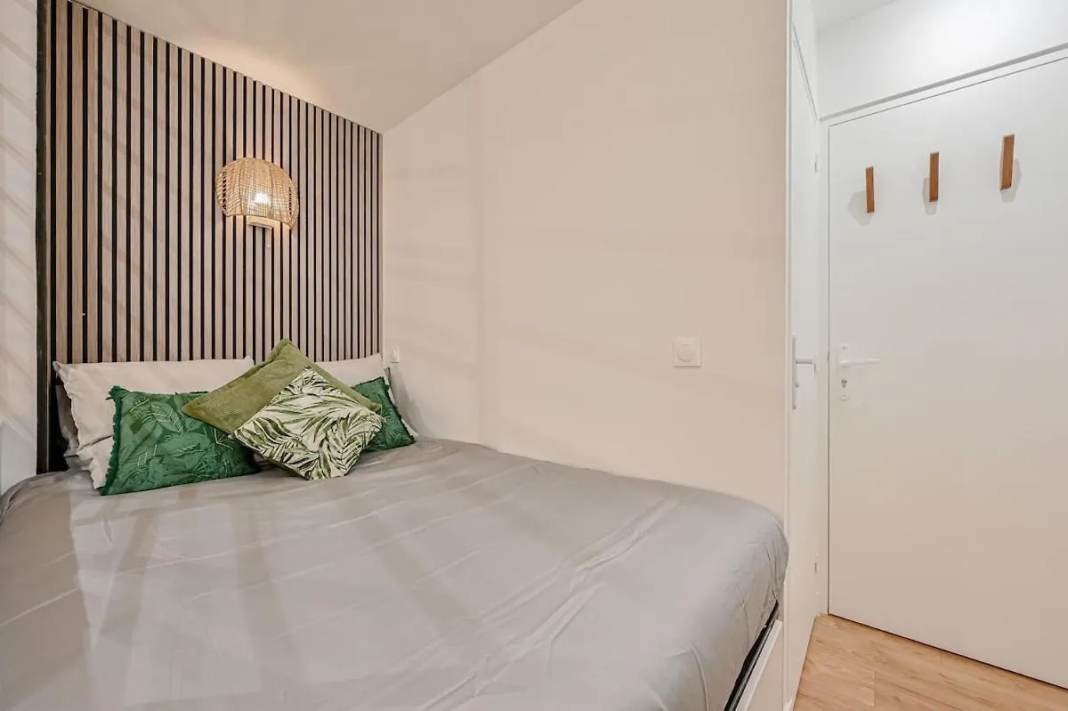 Cosy Emeraude - Centre Paris Apartment